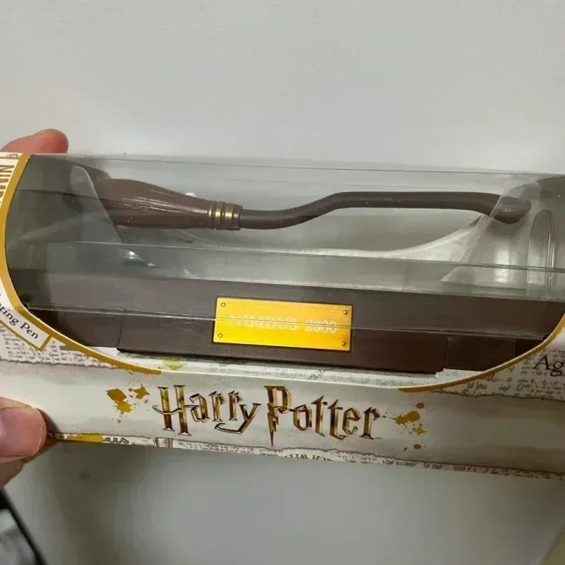 Harry Potter Levitating Broomstick Pen - Image 3