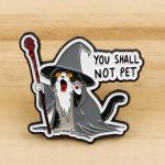 Cute Wizard Cat Enamel Pin – Funny Witch Badge